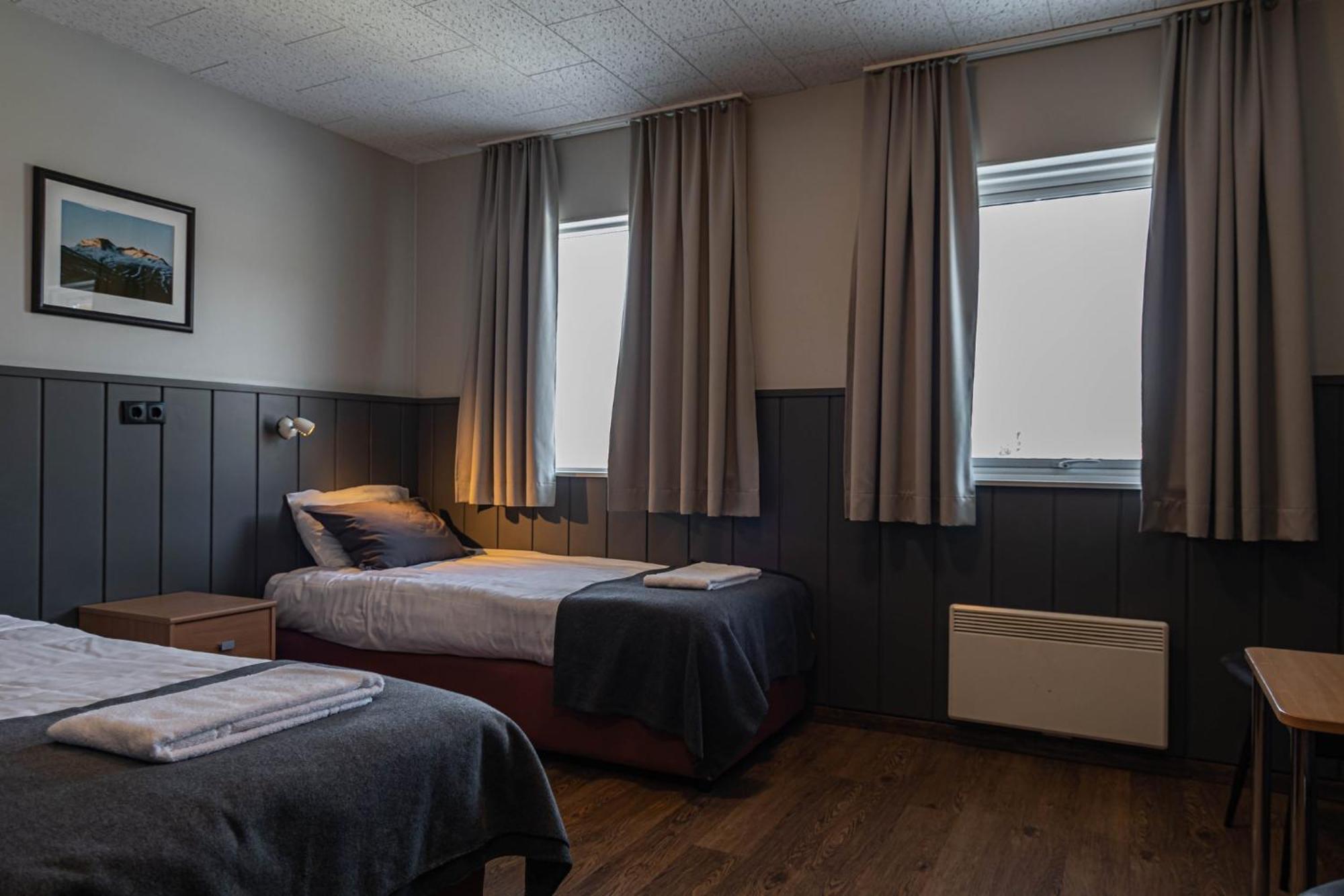 Hotel סקאפטאפל מראה חיצוני תמונה